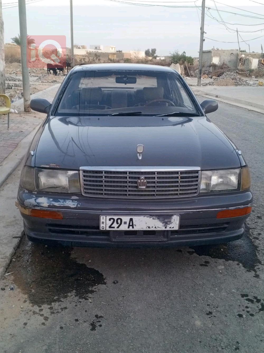 تۆیۆتا کراون